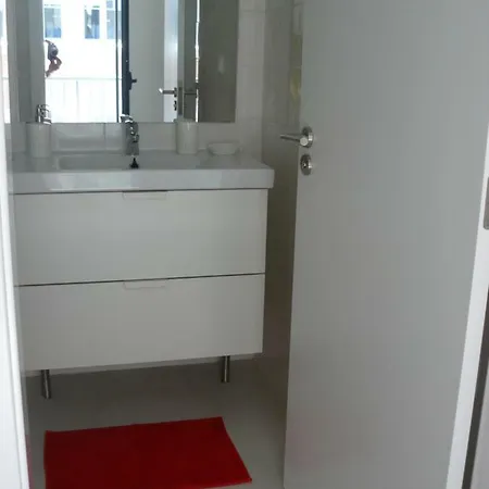 Blue House - Santa Marta I ליסבון